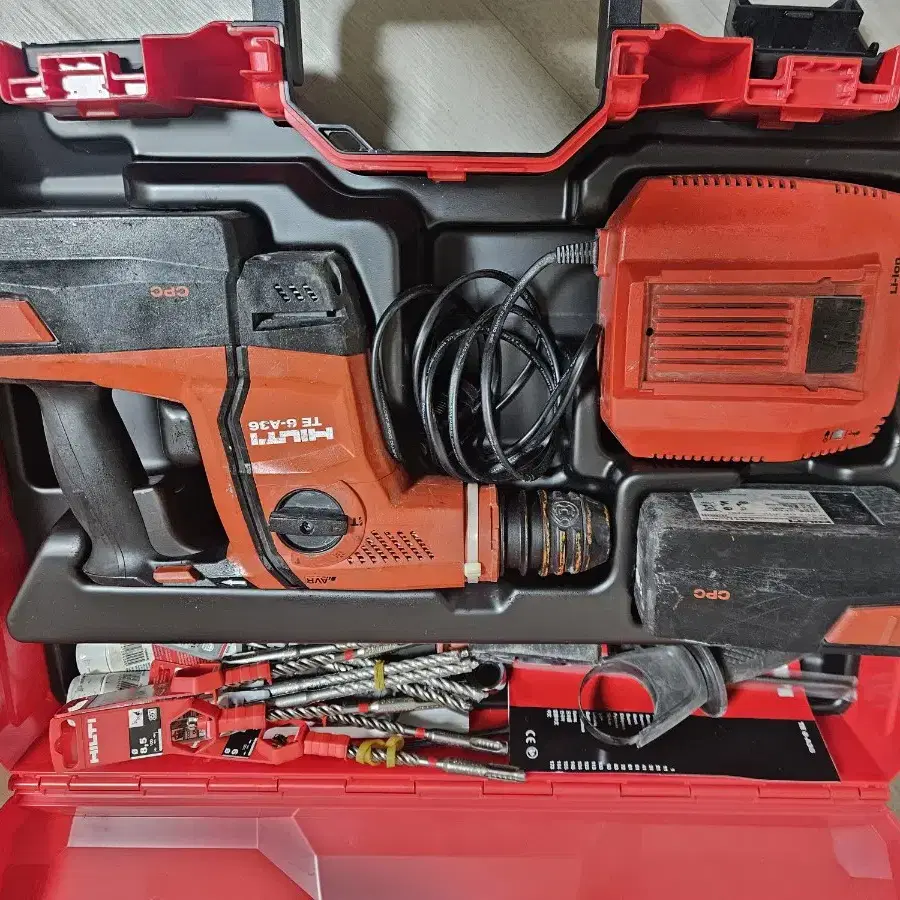 부산 힐티 Hilti TE 6-A36 해머드릴 세트 집진기까지