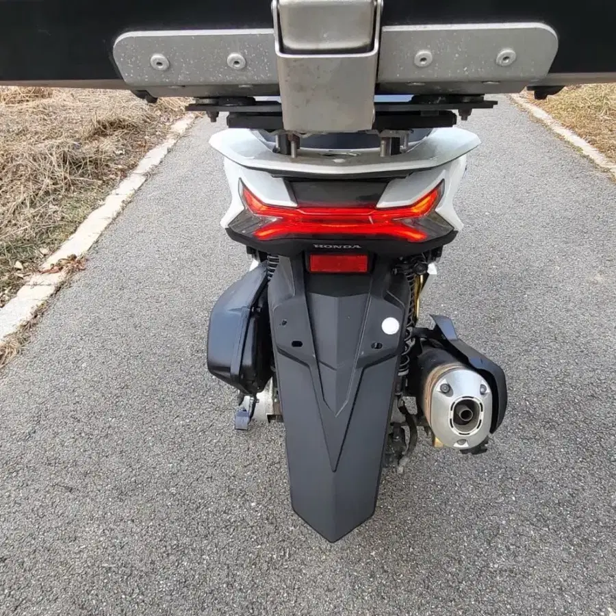 PCX 2022년식 ABS 25,@@@km 신차급