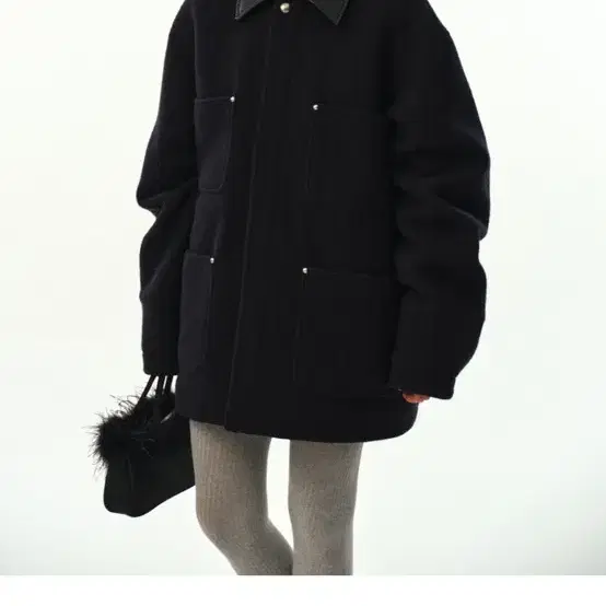 문선 Studed Camel Blend Wool Coat 네이비