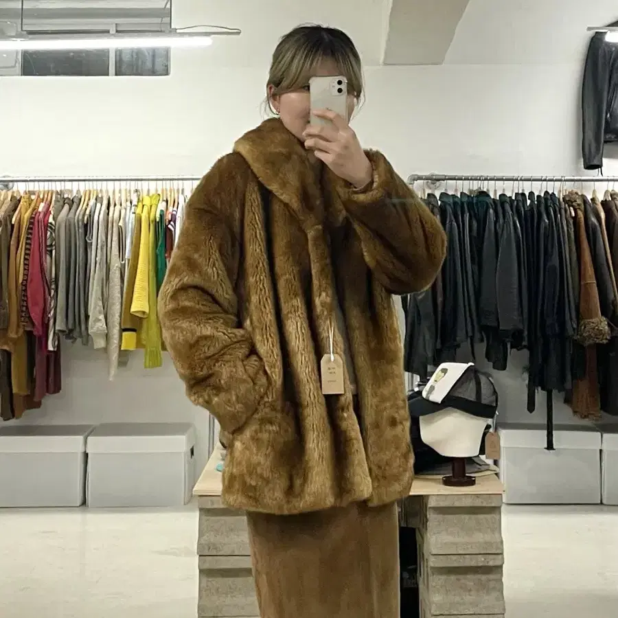 RAY BEAMS fur coat