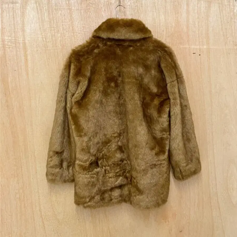 RAY BEAMS fur coat