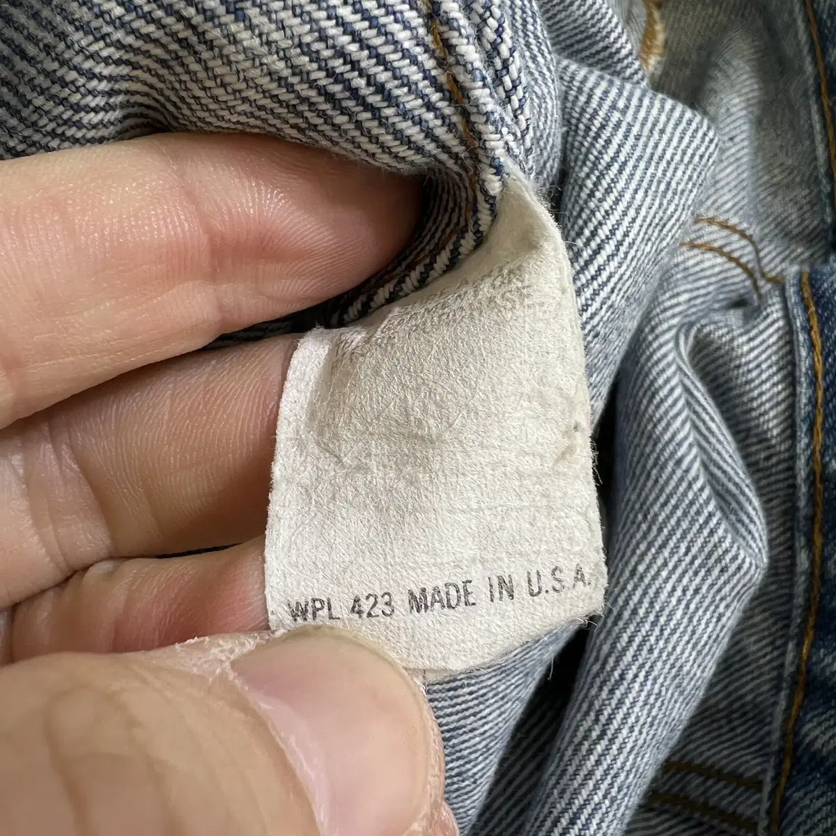 80's LEVIS (Made in USA)