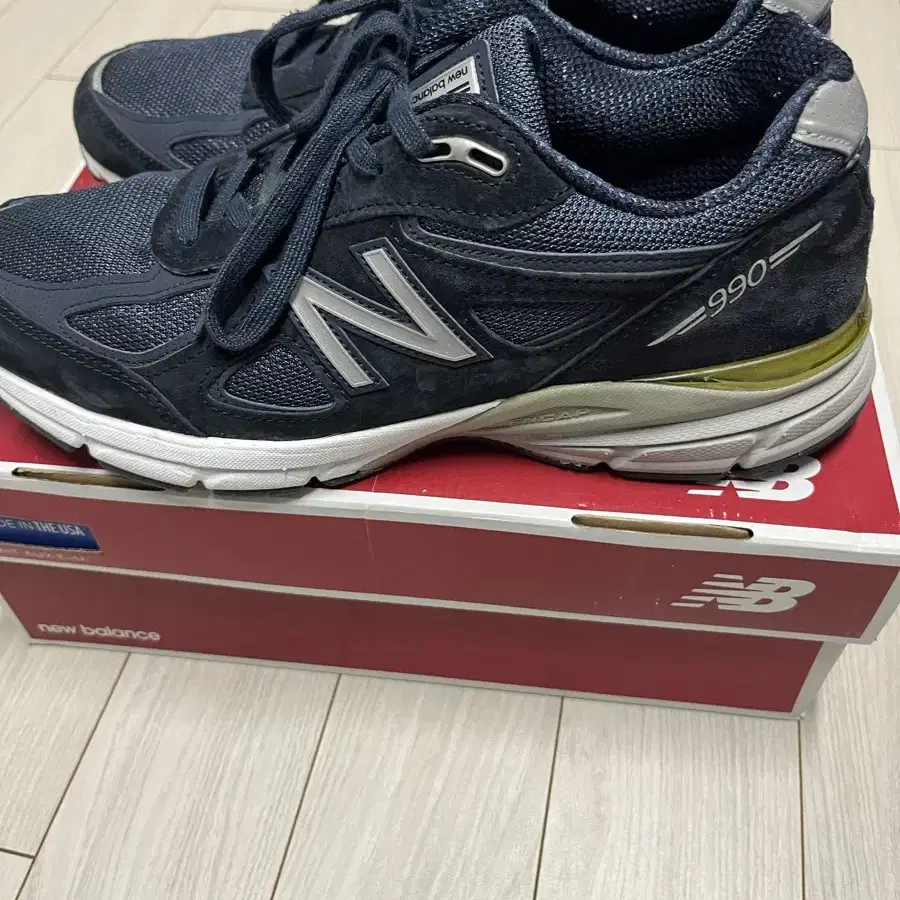 뉴발란스 990v4 네이비 USA M990NV4 275사이즈