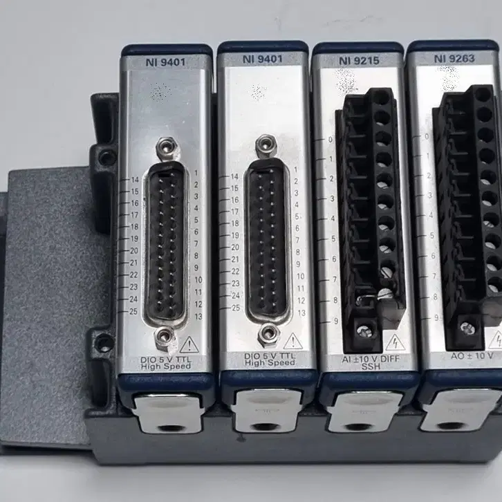 NI 9401, 9215, 9263 PLC Set