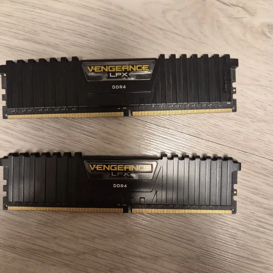 ddr4 16기가 (8기가2개)