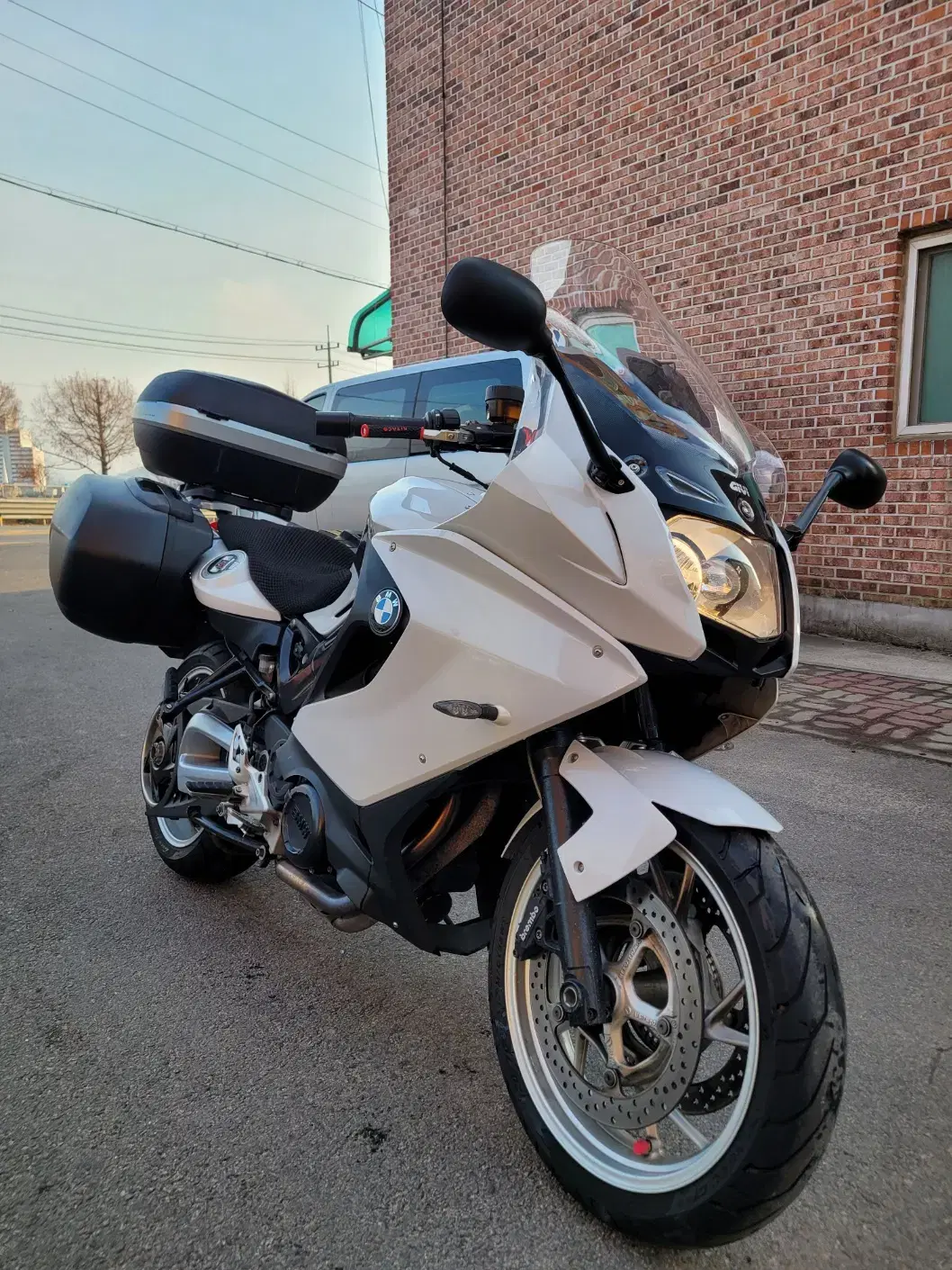 BMW F800GT 13년 3.4만km 구변완,3박스,거치대 짧은키로수