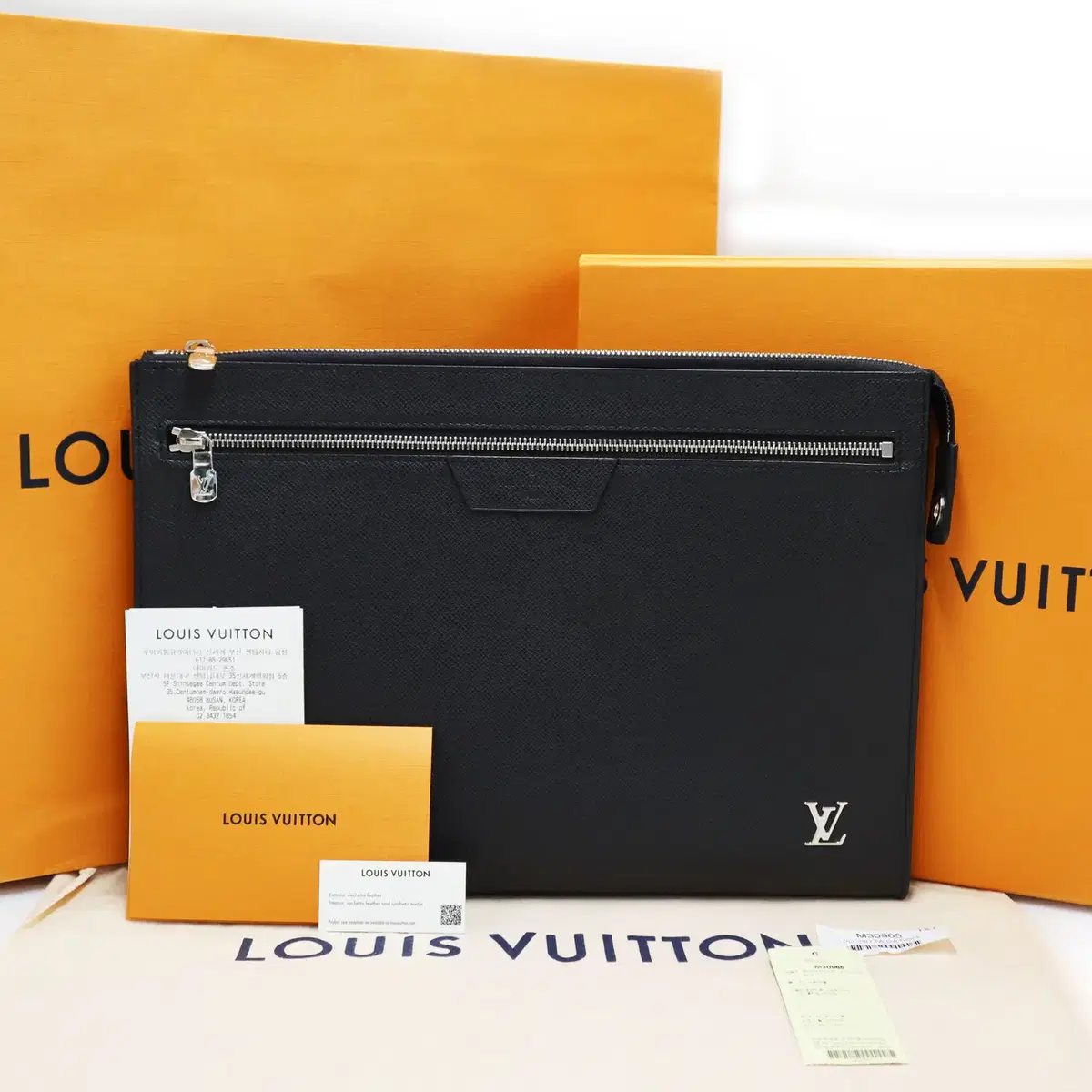 Louis Vuitton 루이비통 M30965 블랙 포쉐트 24H 클러치