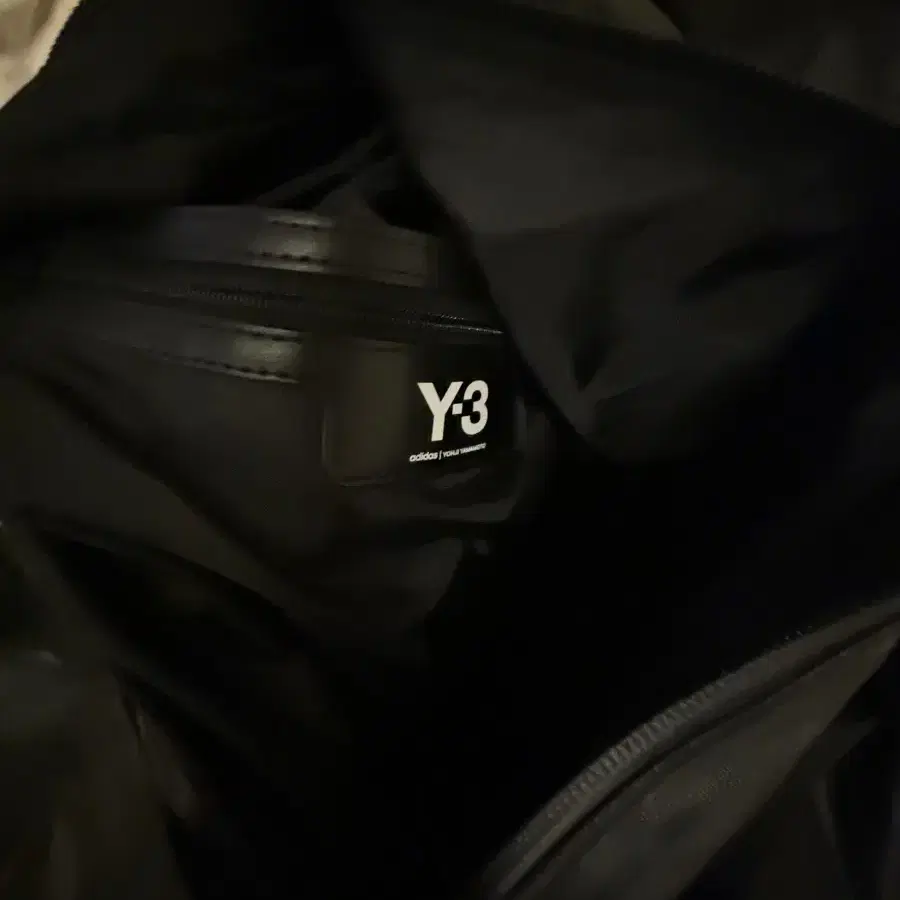 Y-3 요지 백팩 DY0517