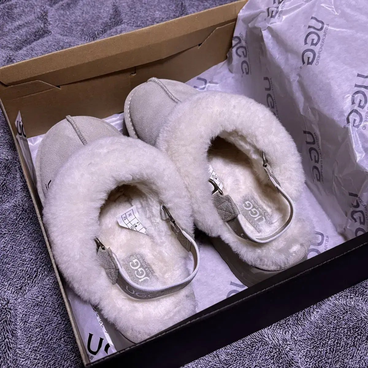 UGG 플랫폼 어그 슬리퍼 225