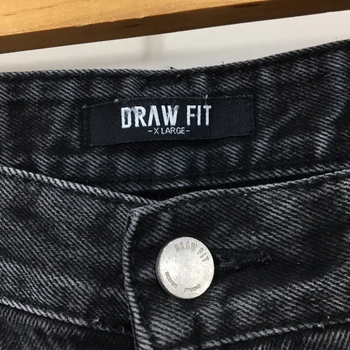 DRAW FIT 드로우핏 워시드블랙 데님진 33 인치