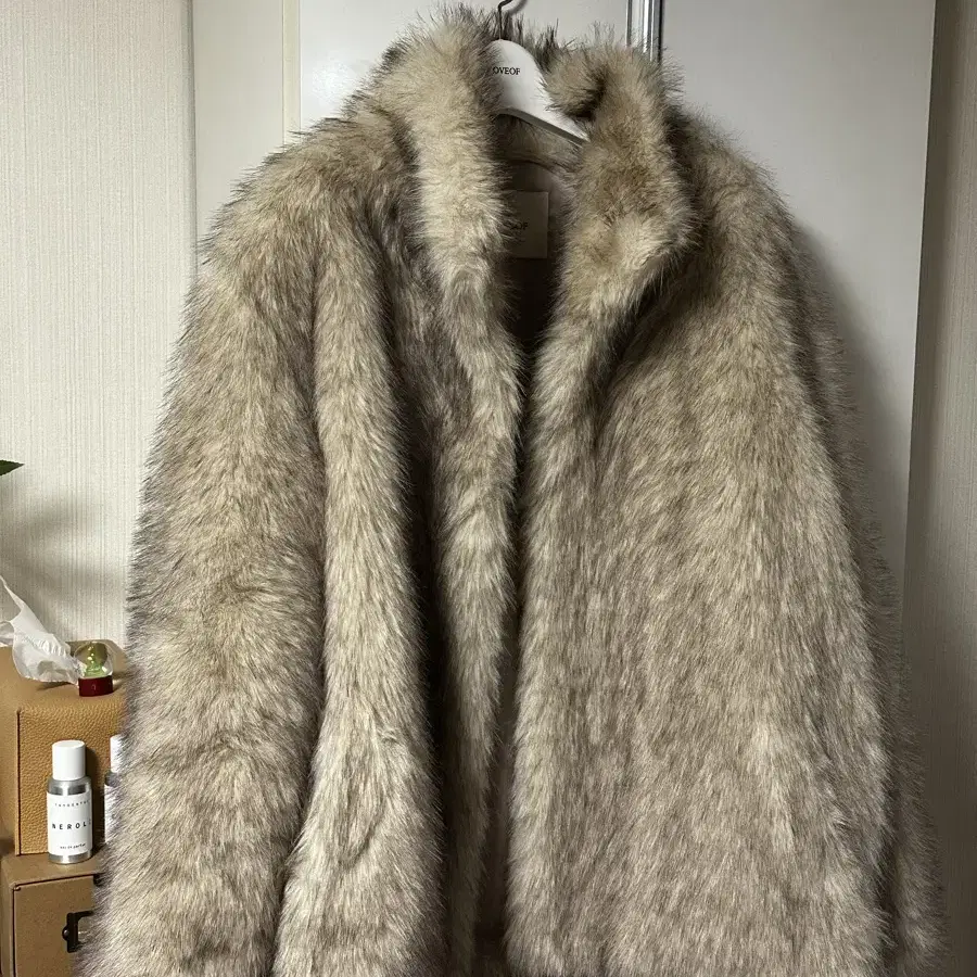 OVEOF Bush fur jacket 부시퍼자켓 크림베이지