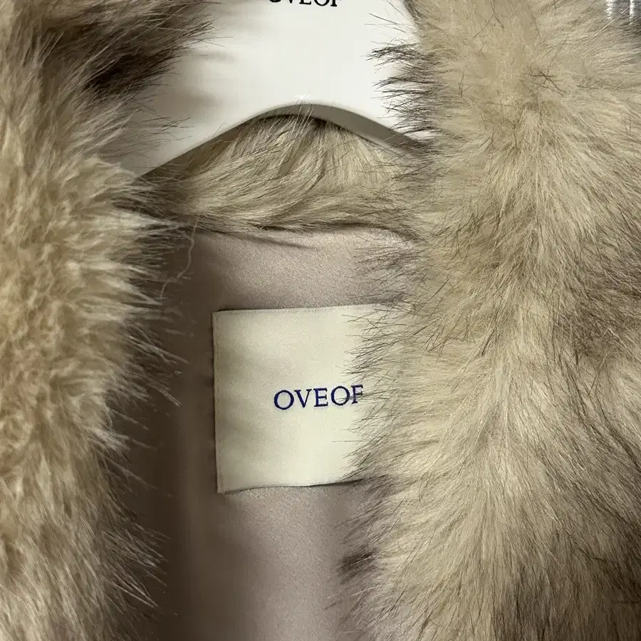 OVEOF Bush fur jacket 부시퍼자켓 크림베이지