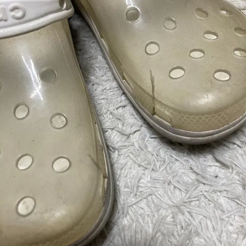 [260] CROCS 크록스 슬리퍼