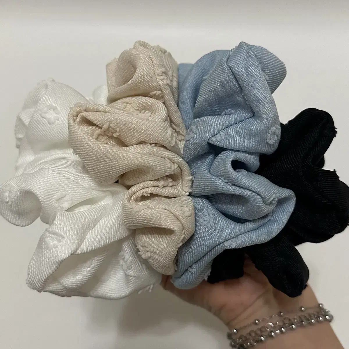 [New Product] Denim Scrunchie Shoo-shoo