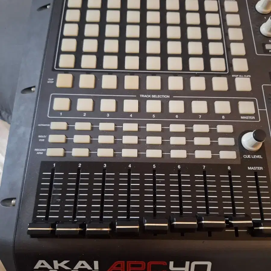 akai apc40 미디컨트롤러