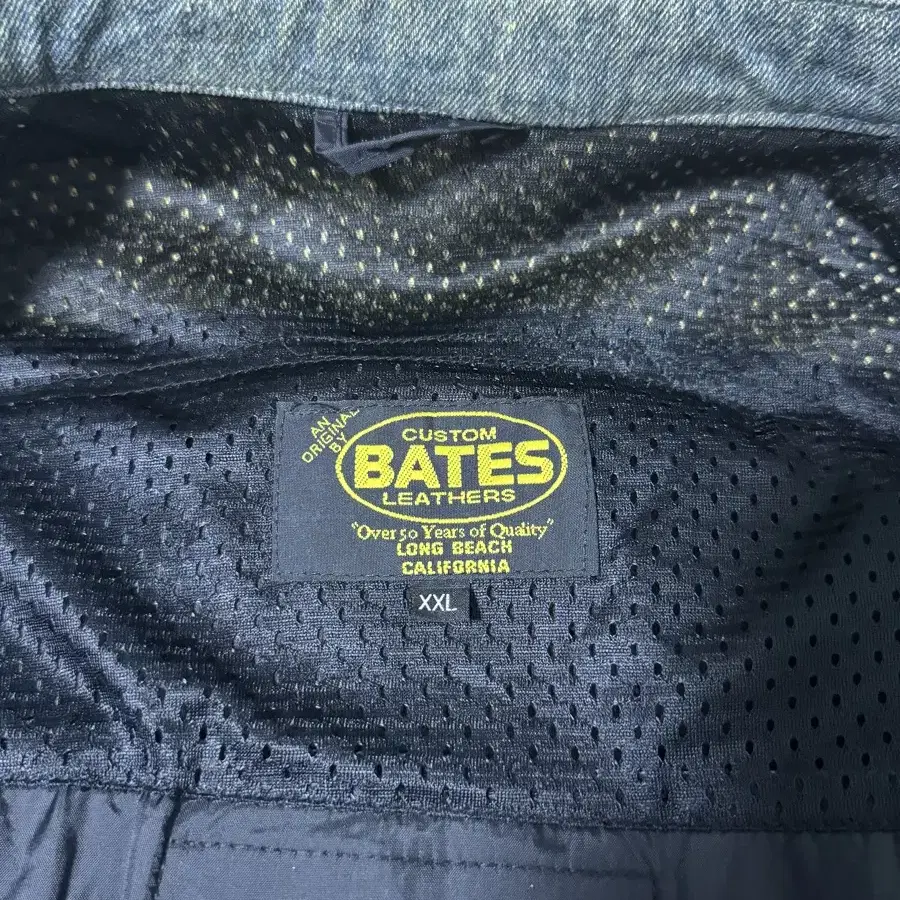 Bates leaters 자수 패치 데님 레이싱 자켓