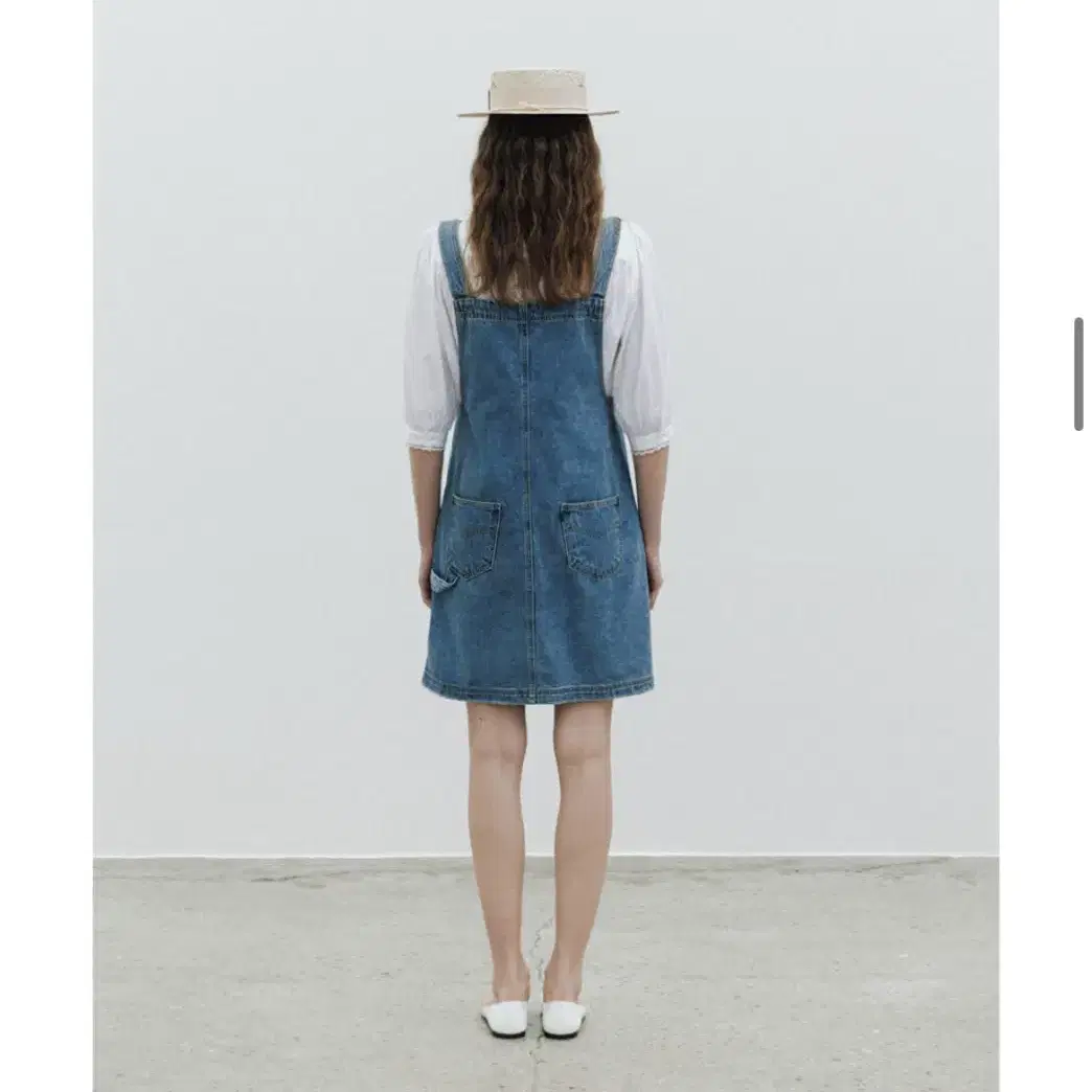 (새상품)시엔느 Denim Suspender Dress (데님 원피스)