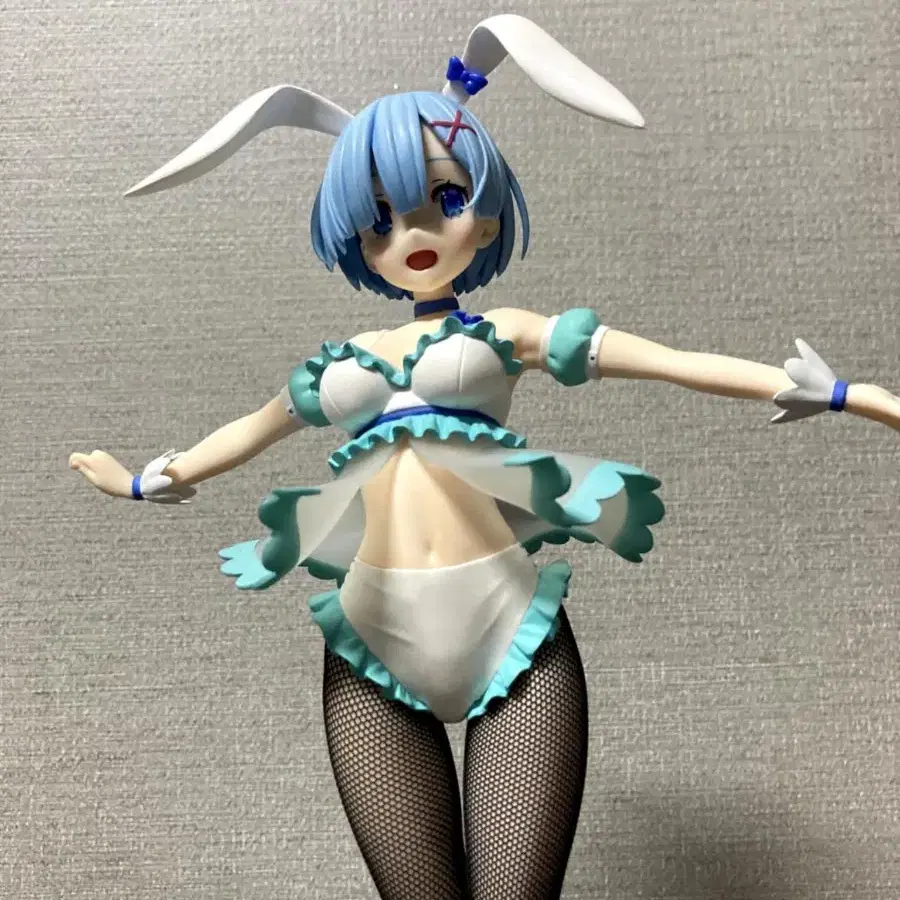 리제로 레&람 바니 피규어 세트 (rem&ram figure set)