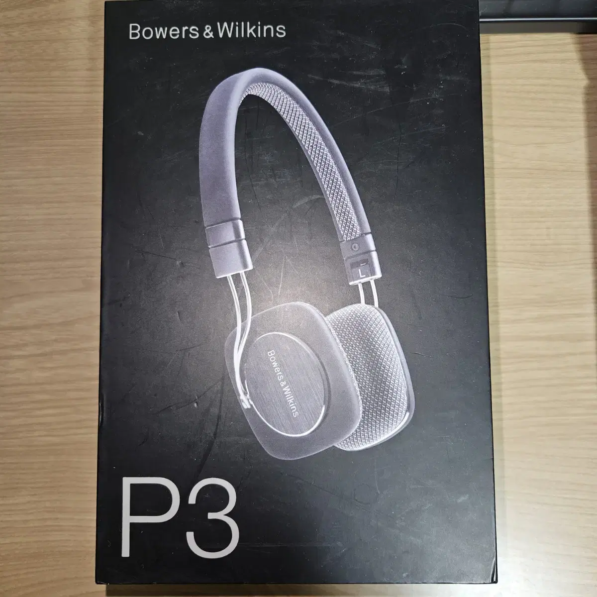 b&w Bowers & Wilkins P3 헤드폰