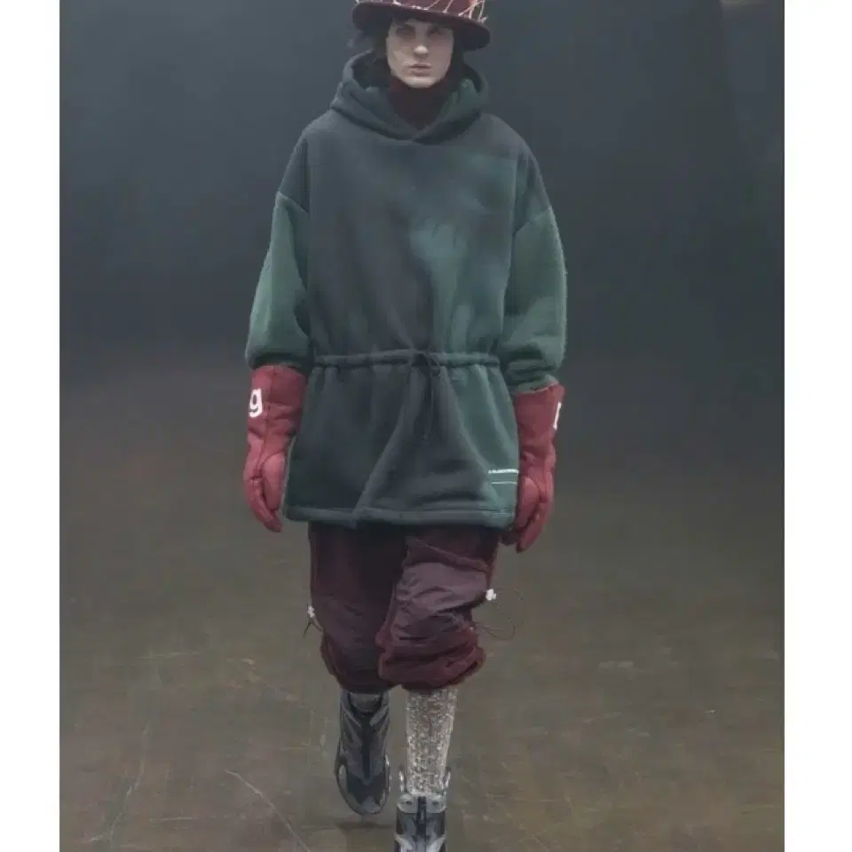 언더커버 x 나이키 19FW 리액트 부츠 260