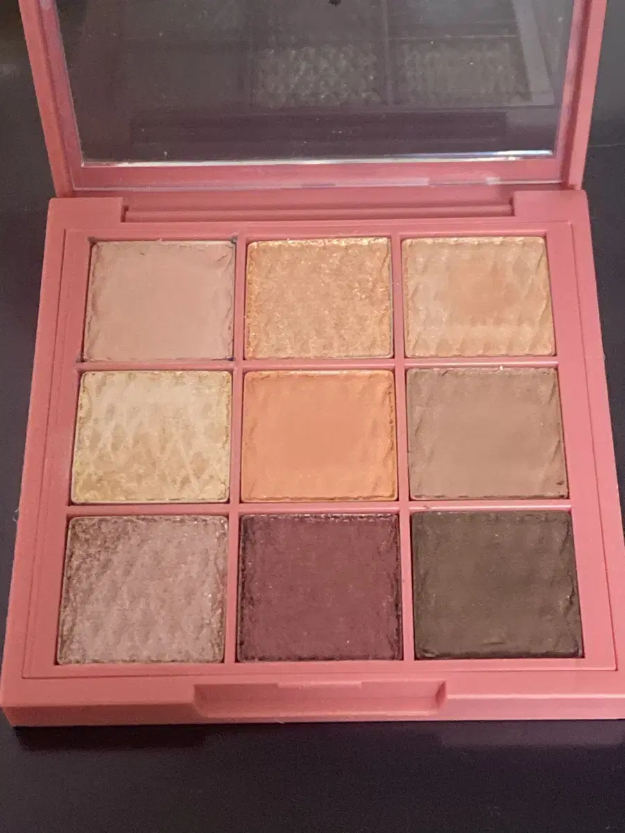 Amoyak Sunset Coral Shadow Palette