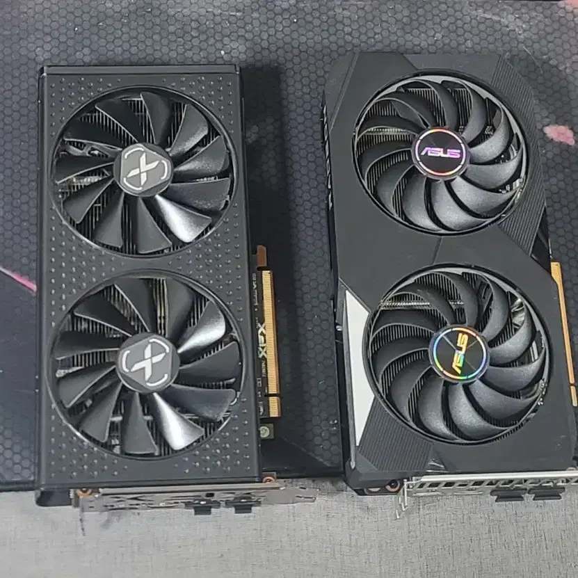 ASUS XFX RX6600 8G ( RTX3060 12G 동급 ) 그래