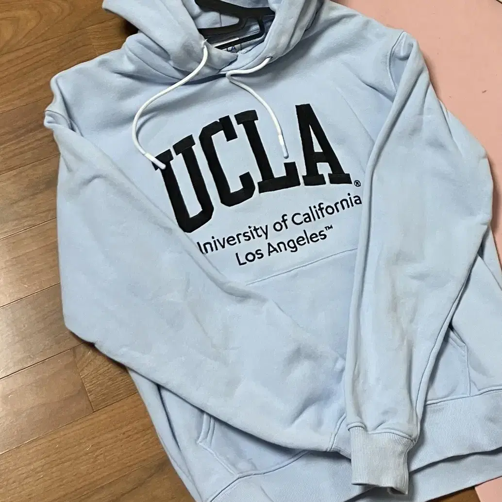 UCLA 후드티 소라