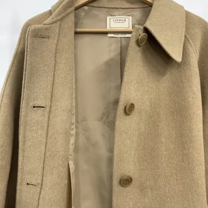 (새상품) 리브아워 praha handmade coat_camel