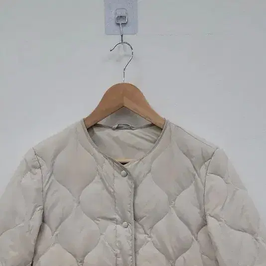 GIORDANO 베이지 패딩 공용 S A305