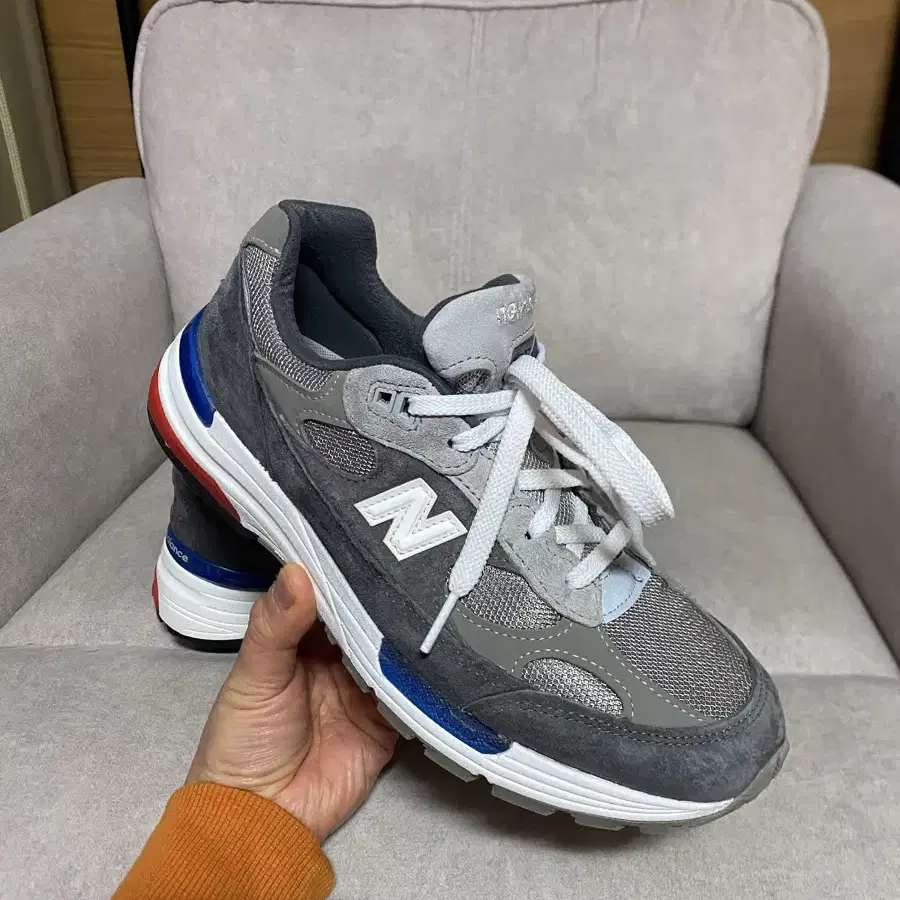 뉴발란스 992 Made in USA Grey Red Blu