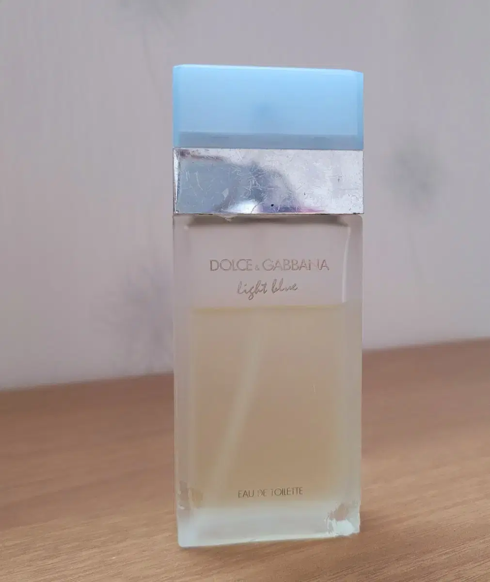 향수 돌체앤가바나 라이트블루 EDT 100ml