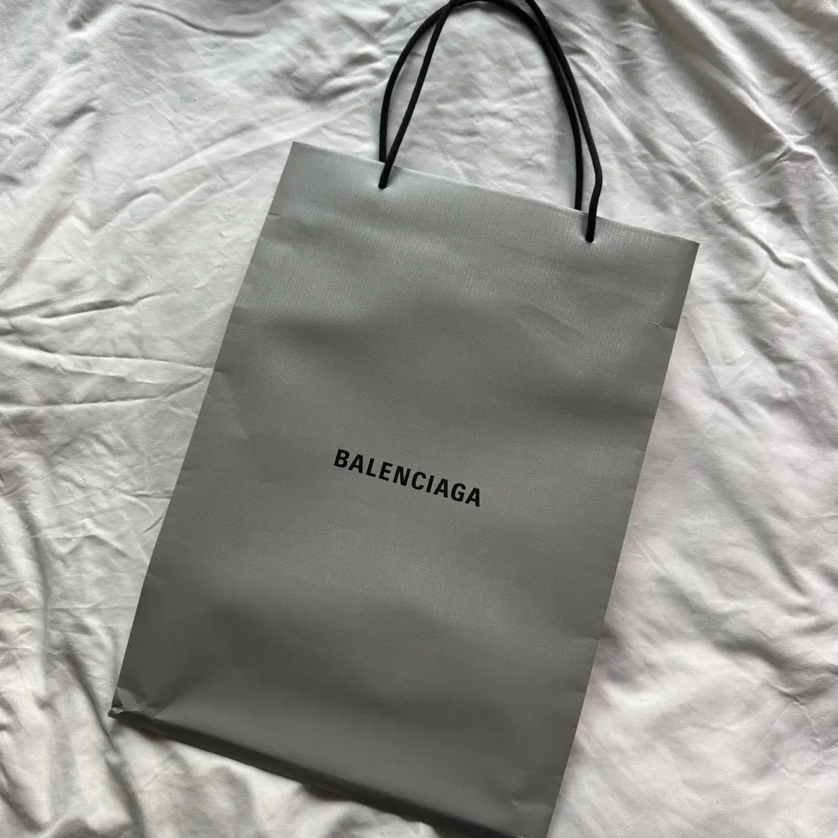 BALENCIAGA 발렌시아가 쇼핑백 종이백 종이가방 발렌시아가종이백