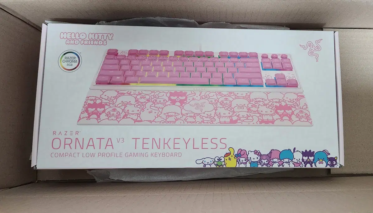 Razor Ornata V3 Tenkeyless 헬로키티 키보드