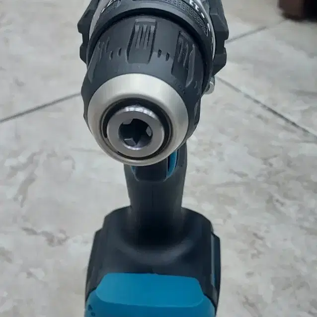 [새제품] 1700rpm 브러시리스 임펙트 드릴 Makita 18v