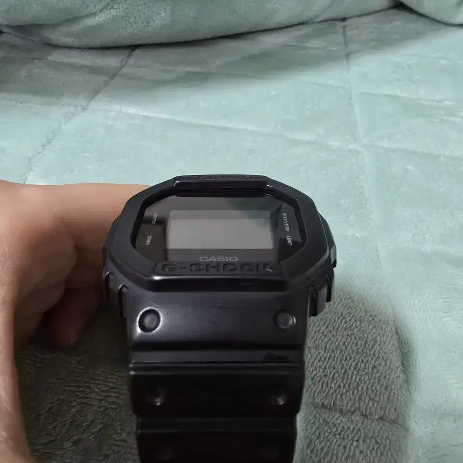 지샥 DW-5600BB 올블랙