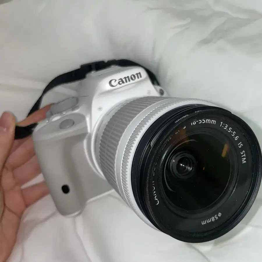 캐논 EOS 100D ds126441 화이트 판매합니다