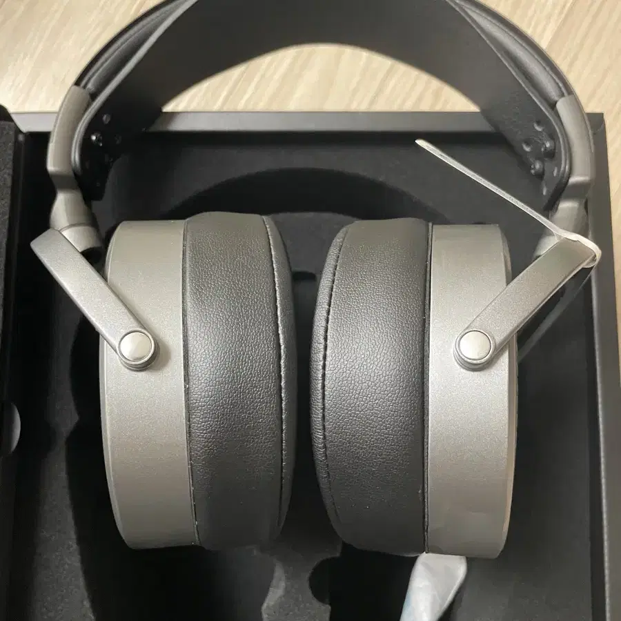 오디지 AUDEZE MM-100 헤드폰 팝니다