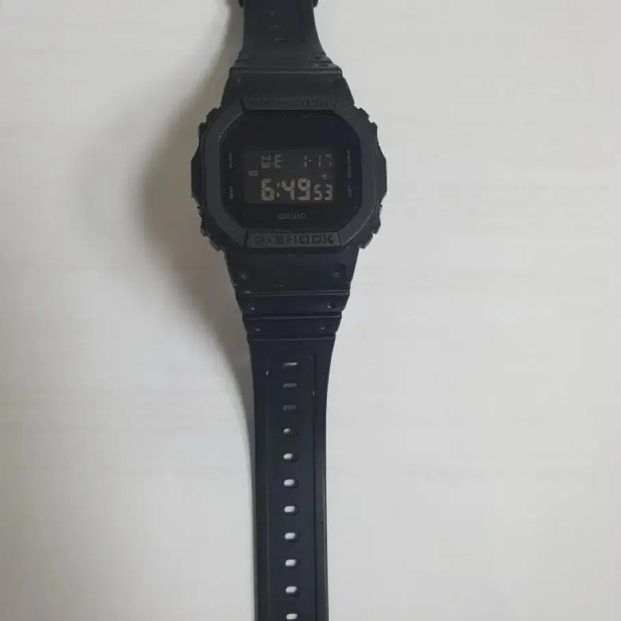 지샥 dw5600bb