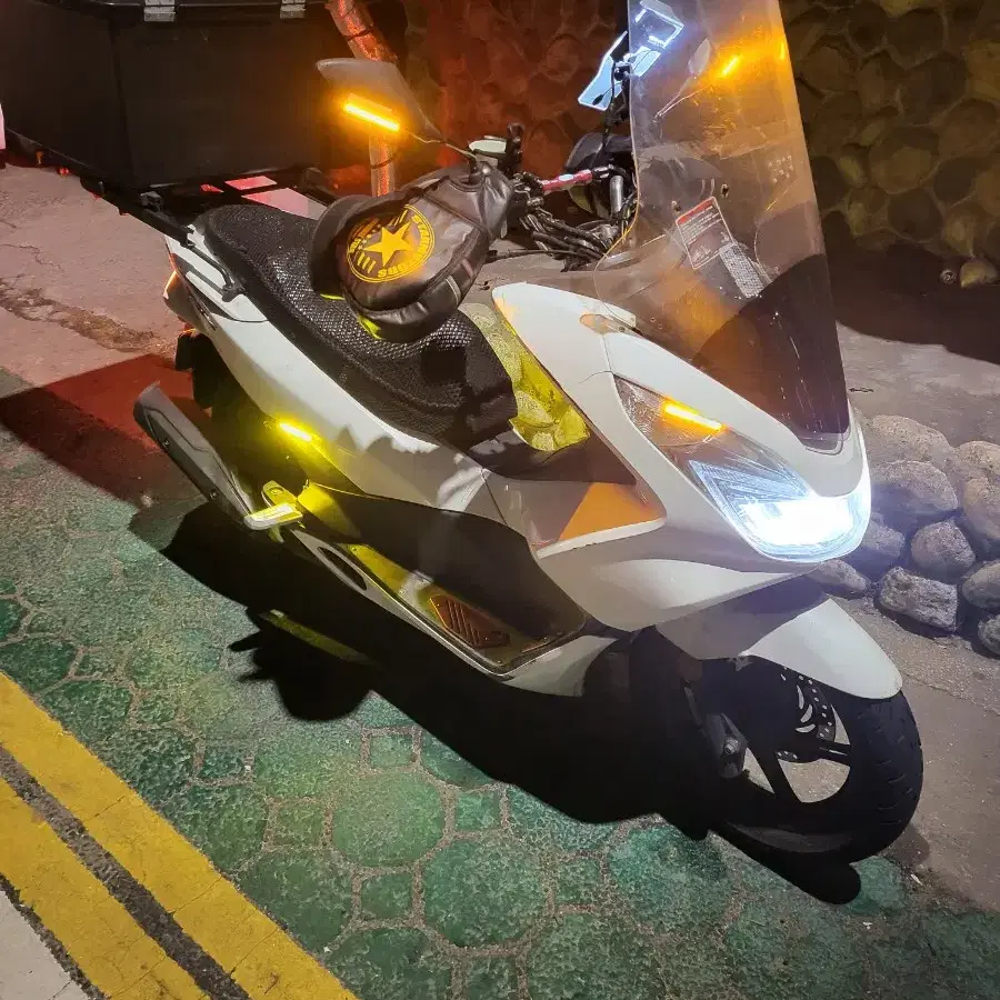 PCX 125