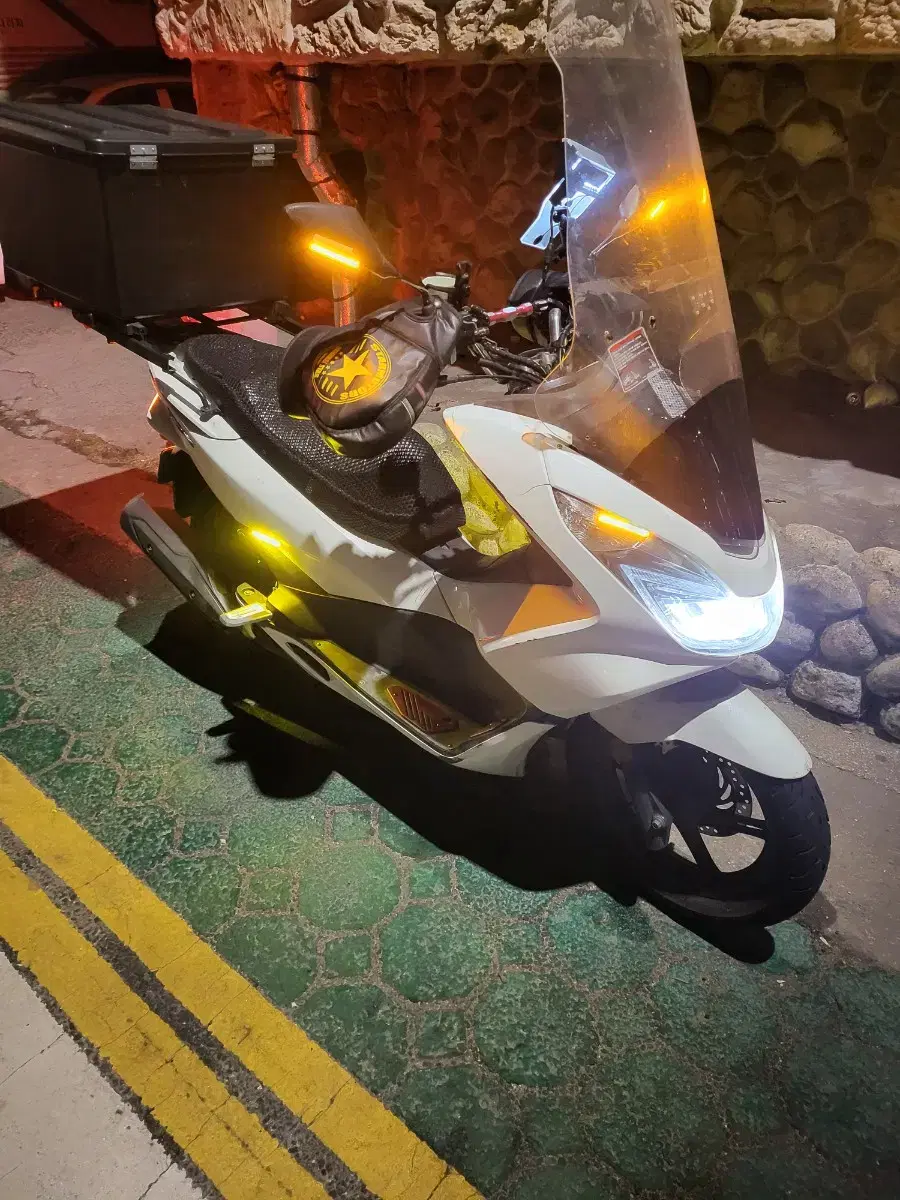 PCX 125