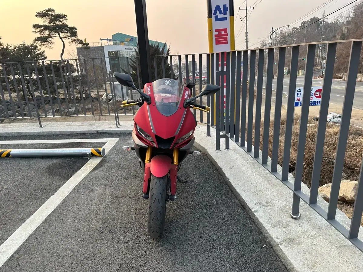 19년식 야마하 YAMAHA YZF 320A R3 쿼터급