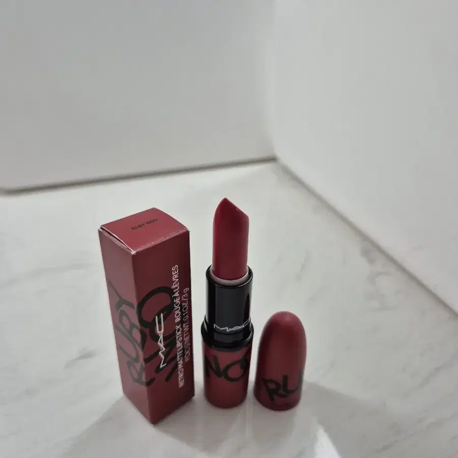 <새상품> 맥 파우더 키스 립스틱 RUBY WOO