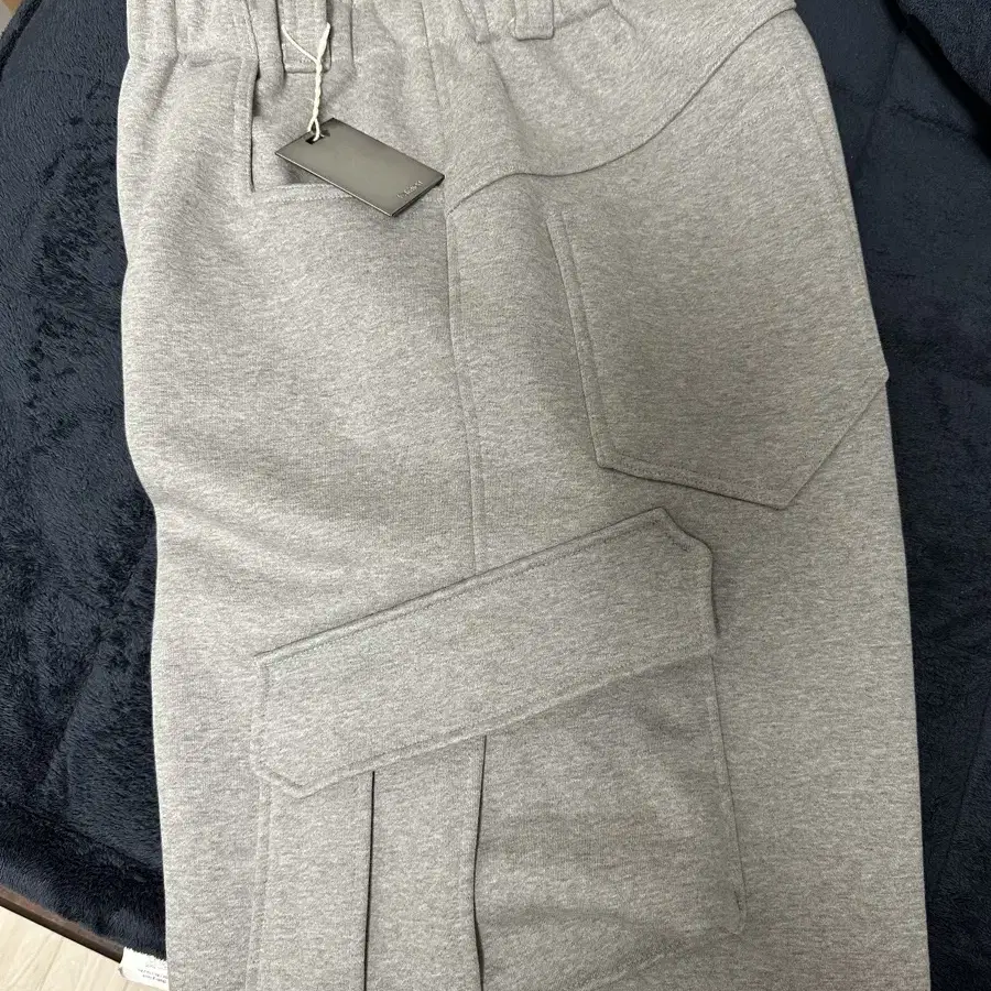 카미엔 스웻 OBLIQUE CARGO SWEATPANTS GRAY