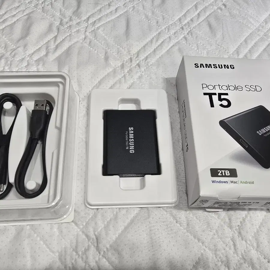 삼성 Portable SSD T5 2TB