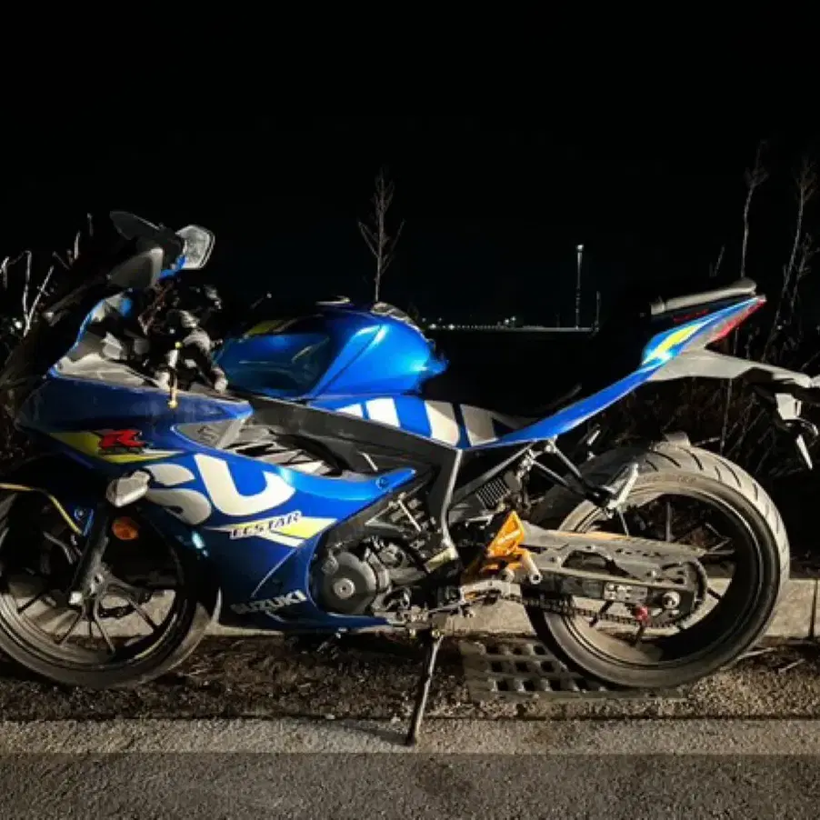 gsx-r125