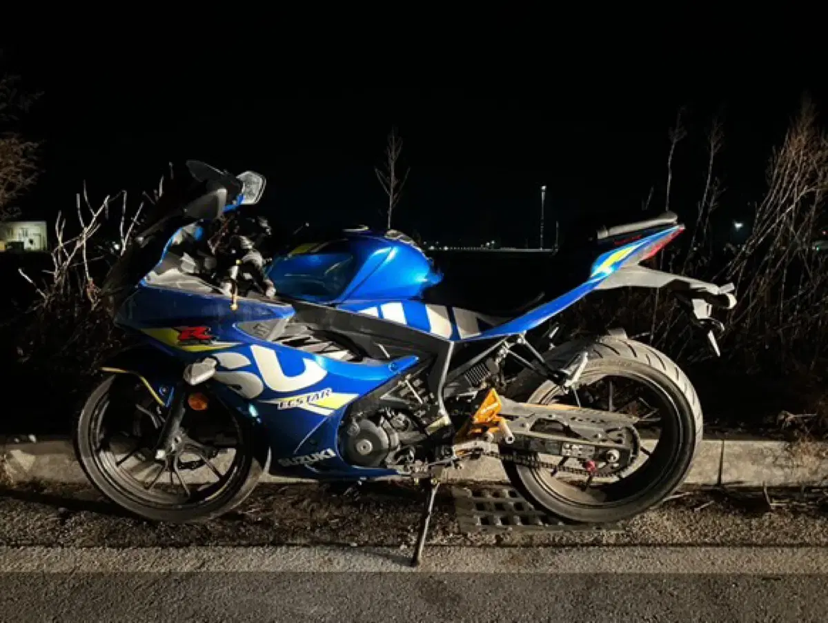 gsx-r125