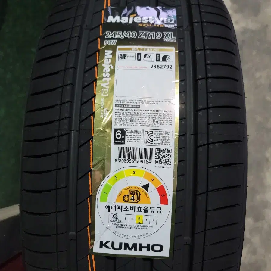 245/40R19 TA91