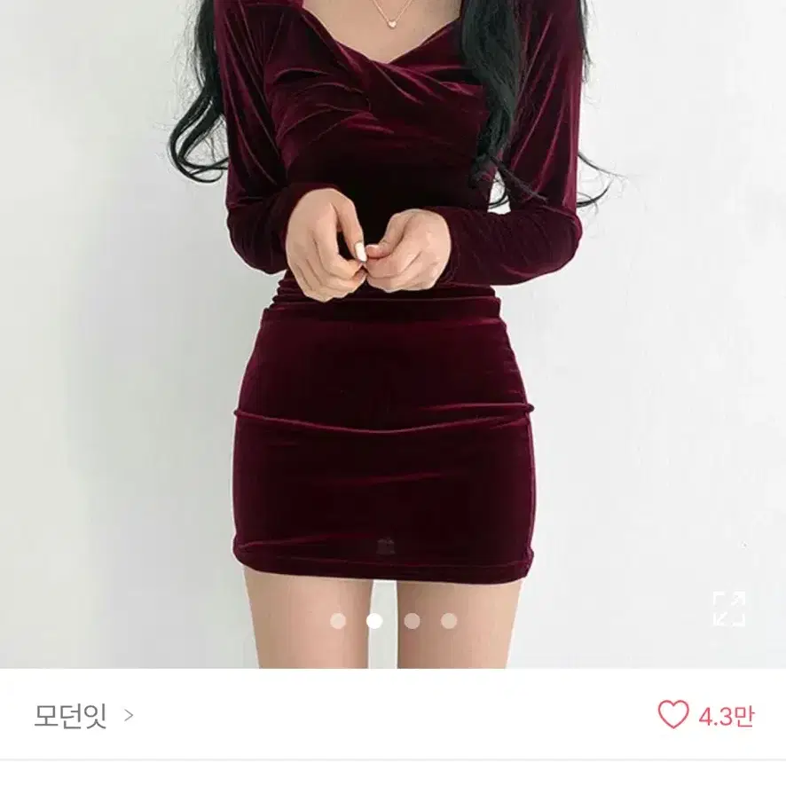 꼬임 셔링 벨벳 원피스 연말룩