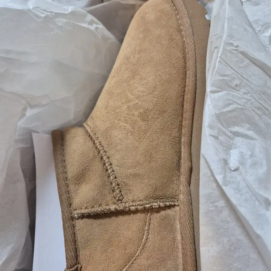 (W) UGG Classic Ultra Mini Boots Chestnu