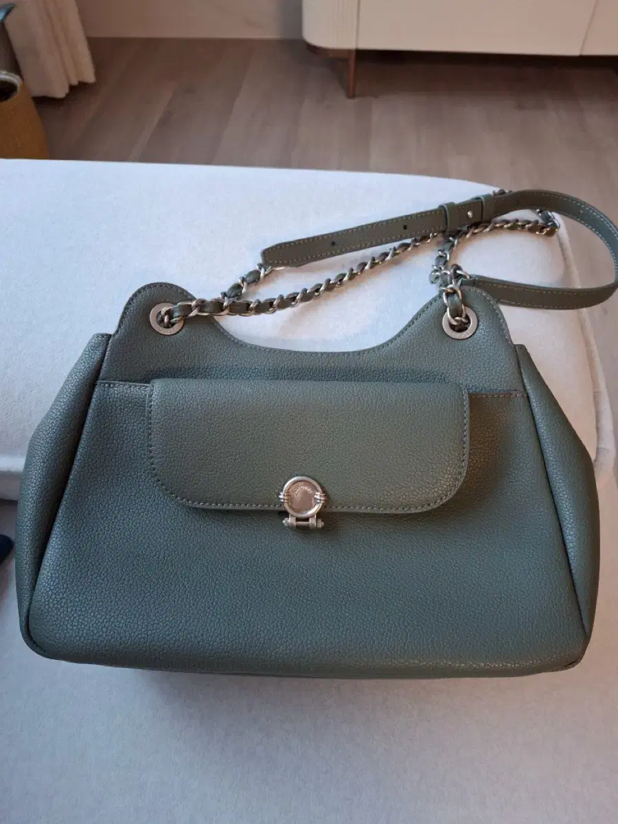 Lew. New condition. No price reduction. Free shipping.